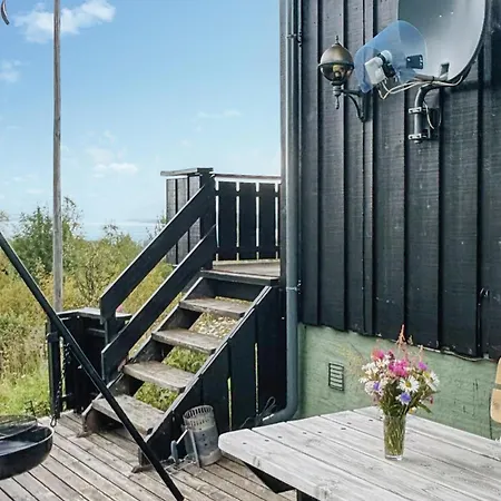 Gorgeous In With Kitchen